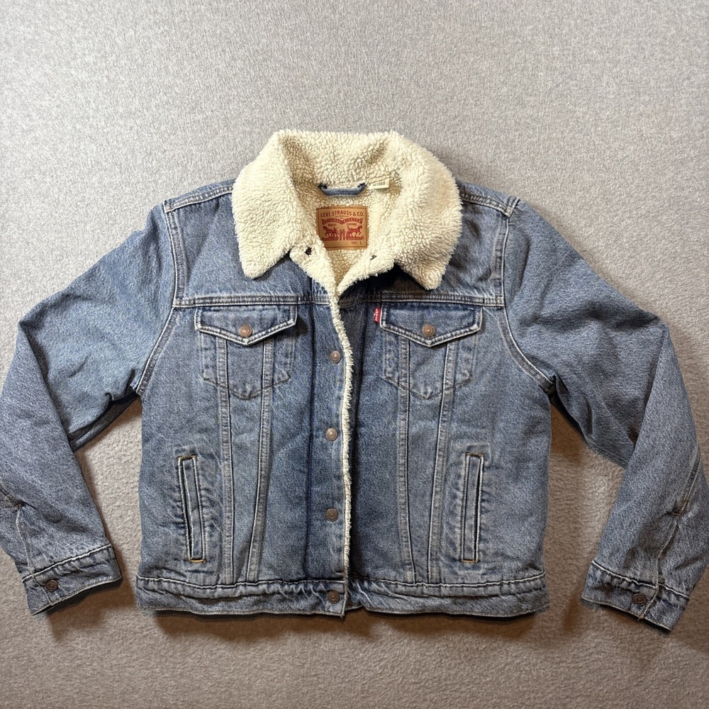 Levi's Denim Jacket Womens Sz L Sherpa Lined Trucker Coat Light Wash Retro